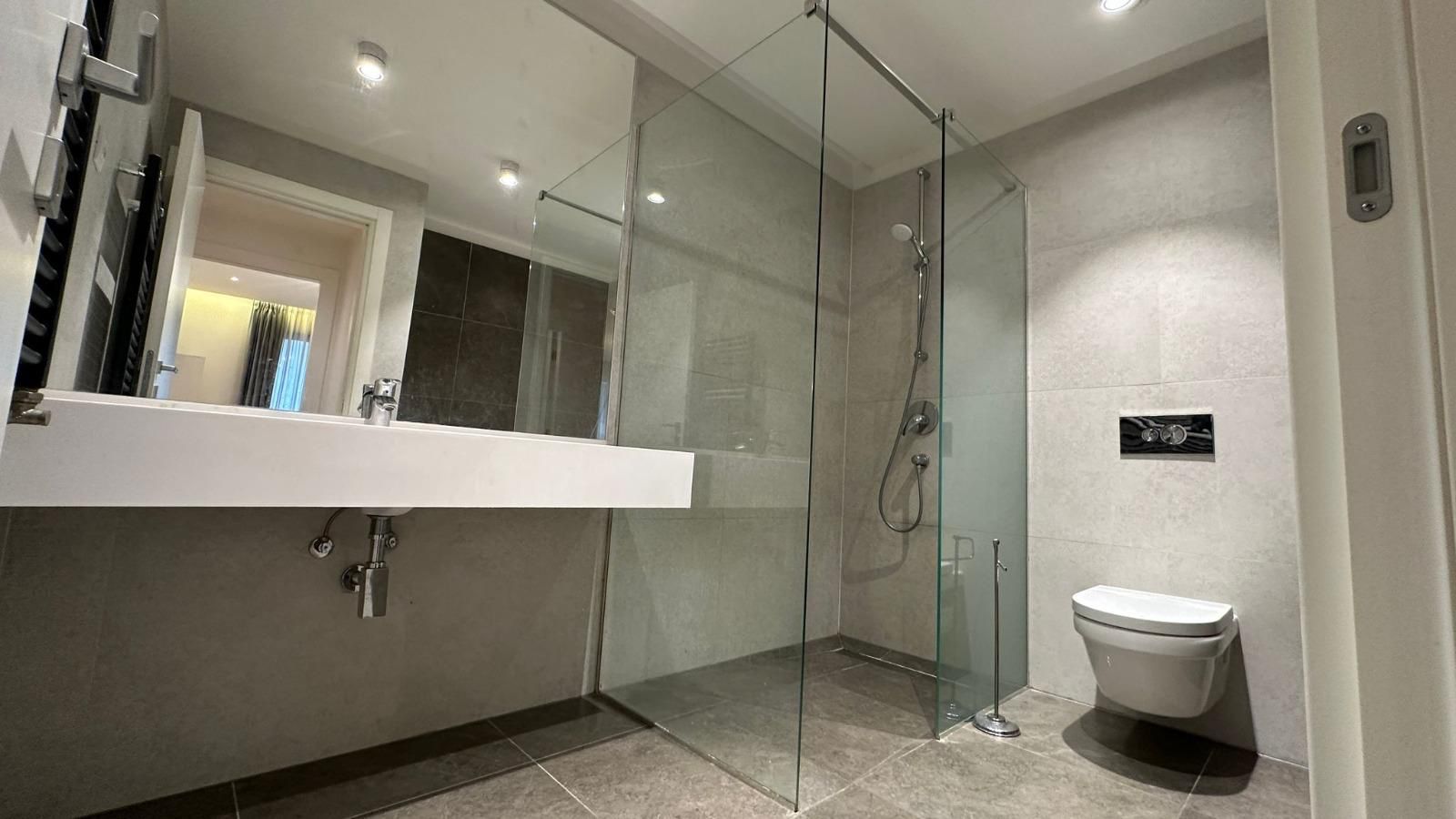 One Herastrau Plaza OHT-B44 – staged3