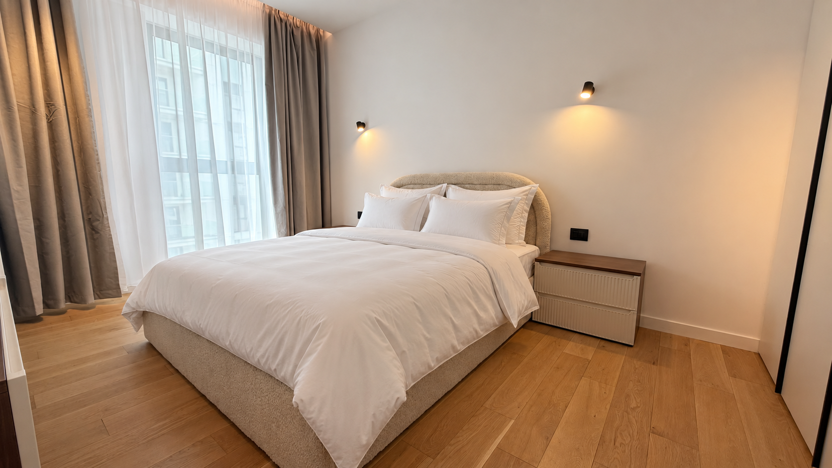 EBBA5208-38FE-4F46-8701-D89DE306E570 3 bedroom One Herastrau Towers